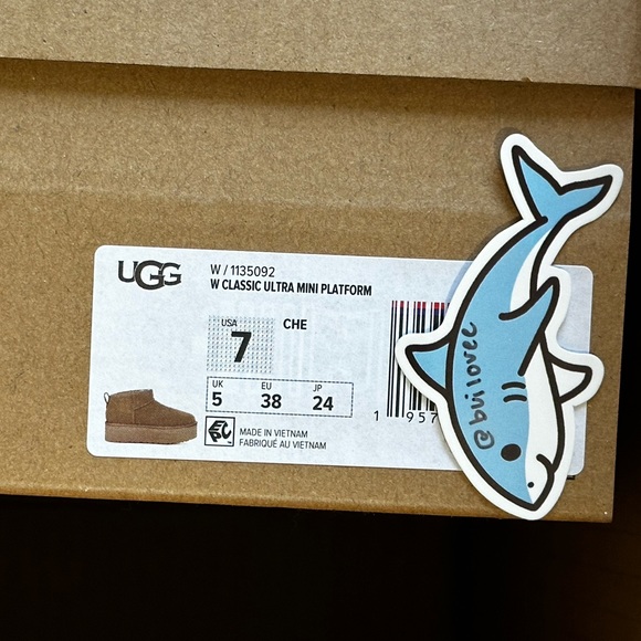 🤎BNIB CLASSIC ULTRA MINI PLATFORM BOOT CHESTNUT-WMS 7 🤎 - Picture 4 of 10